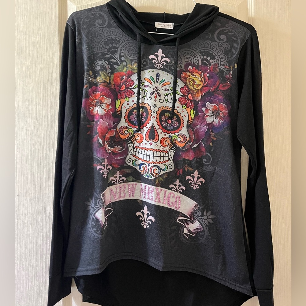 Sweet Gisele Hooded Long Sleeve Top